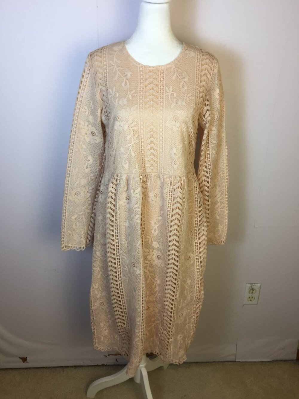 Tea n Rose Midi A-line Dress Size L Womans Ivory Floral Crochet Long Sleeve Boho
